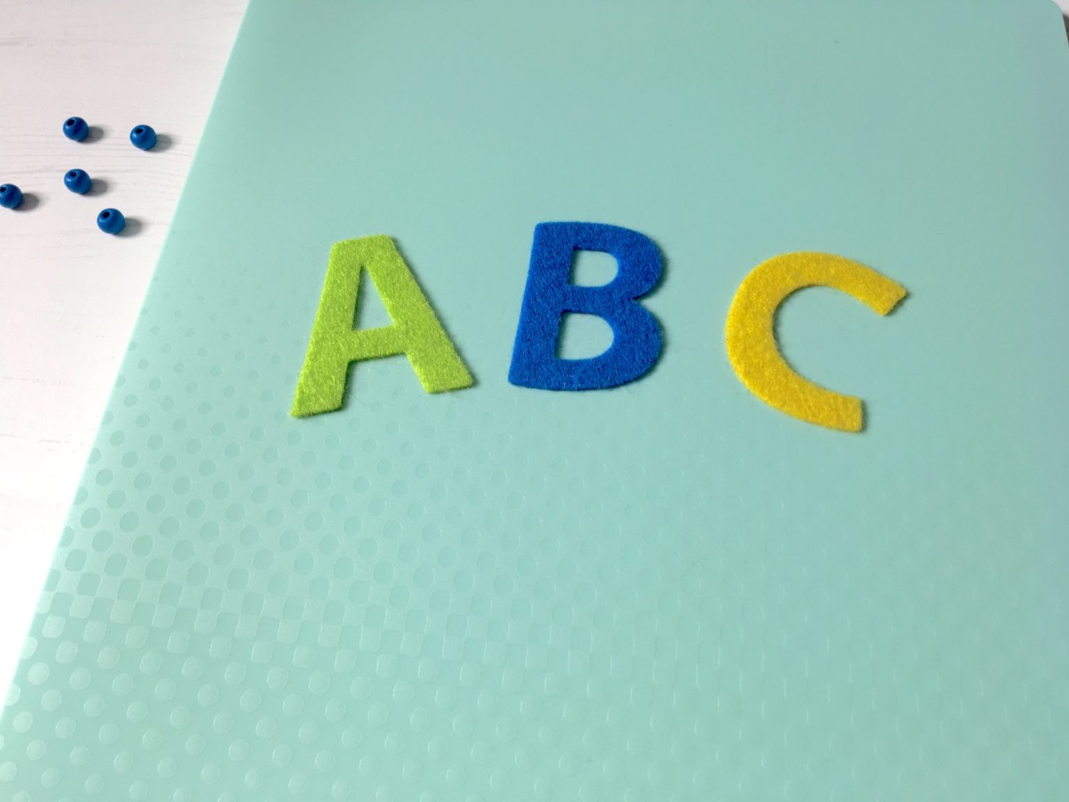 DIY: Ein ABC-Buch für den Erstklässler › nordhessenmami.de